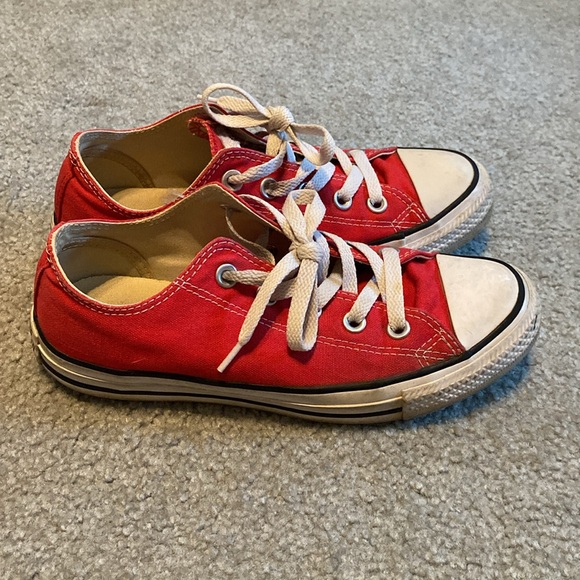 Red Converse - Picture 2 of 7